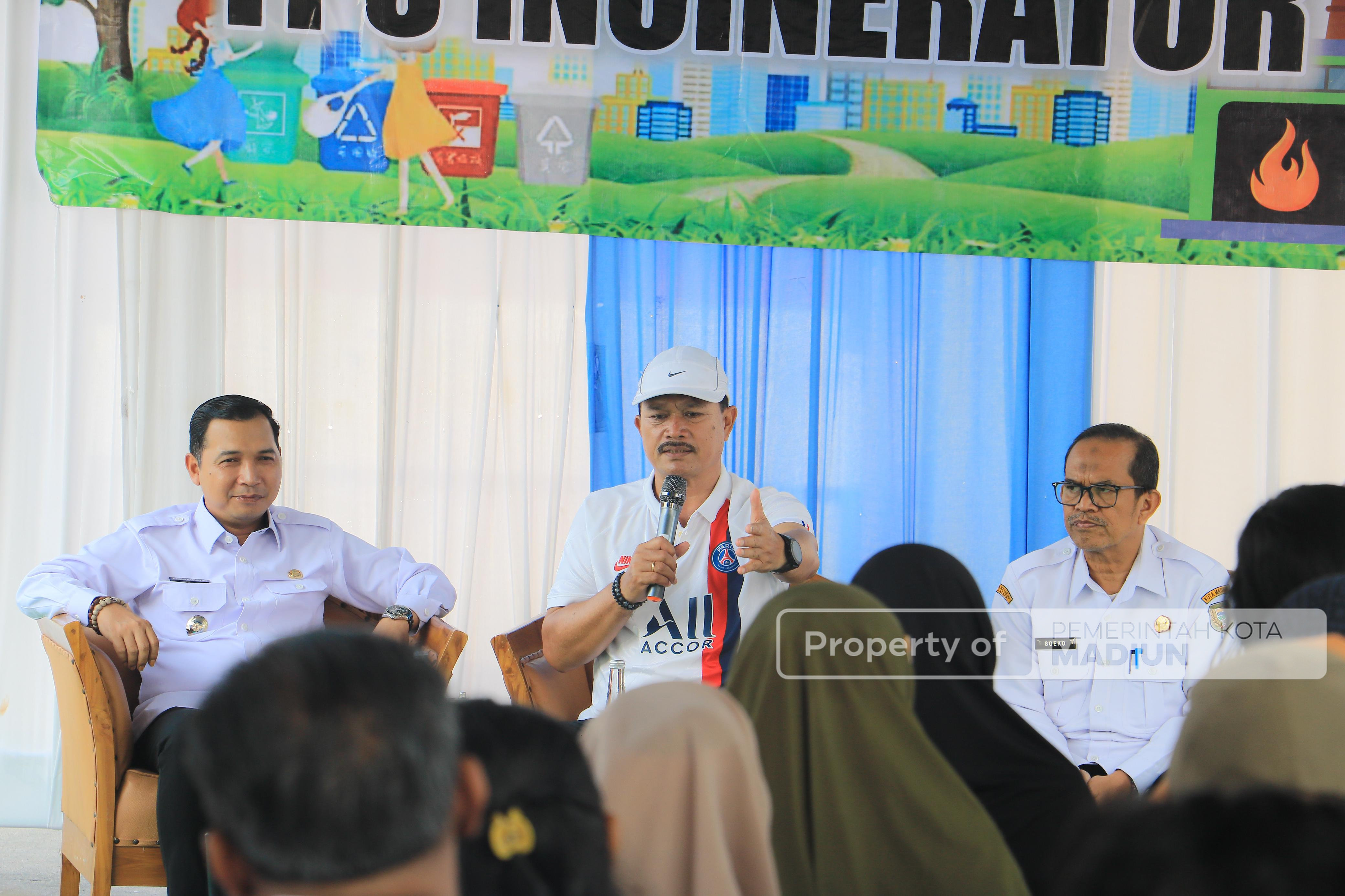Menuju Zero Sampah 2027, Wali Kota Madiun Sosialisasikan Mesin Incinerator dan Pemilahan Sampah Tiga Warna