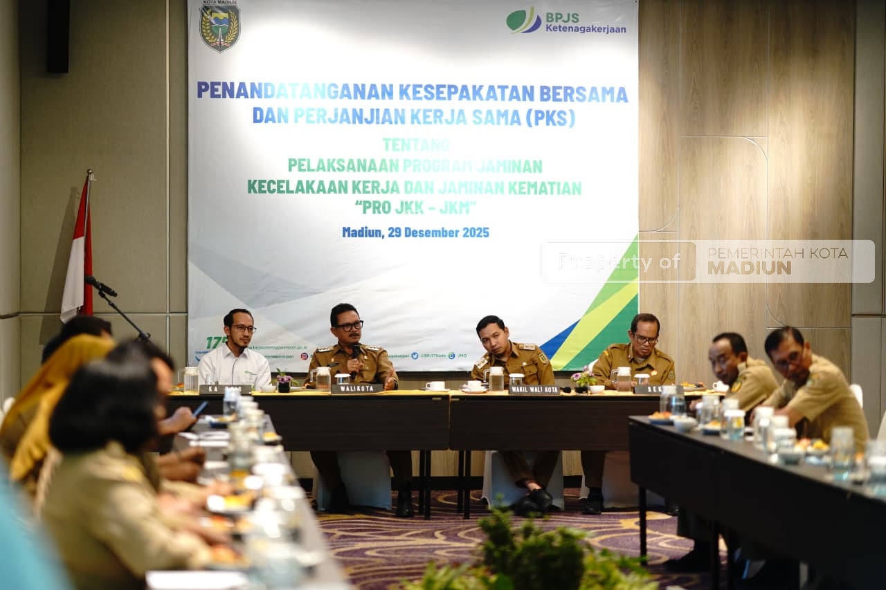 Teken Kerja Sama Pro JKK-JKM, Pemkot Madiun Pastikan Tenaga Kerja di Kota Madiun Terlindungi