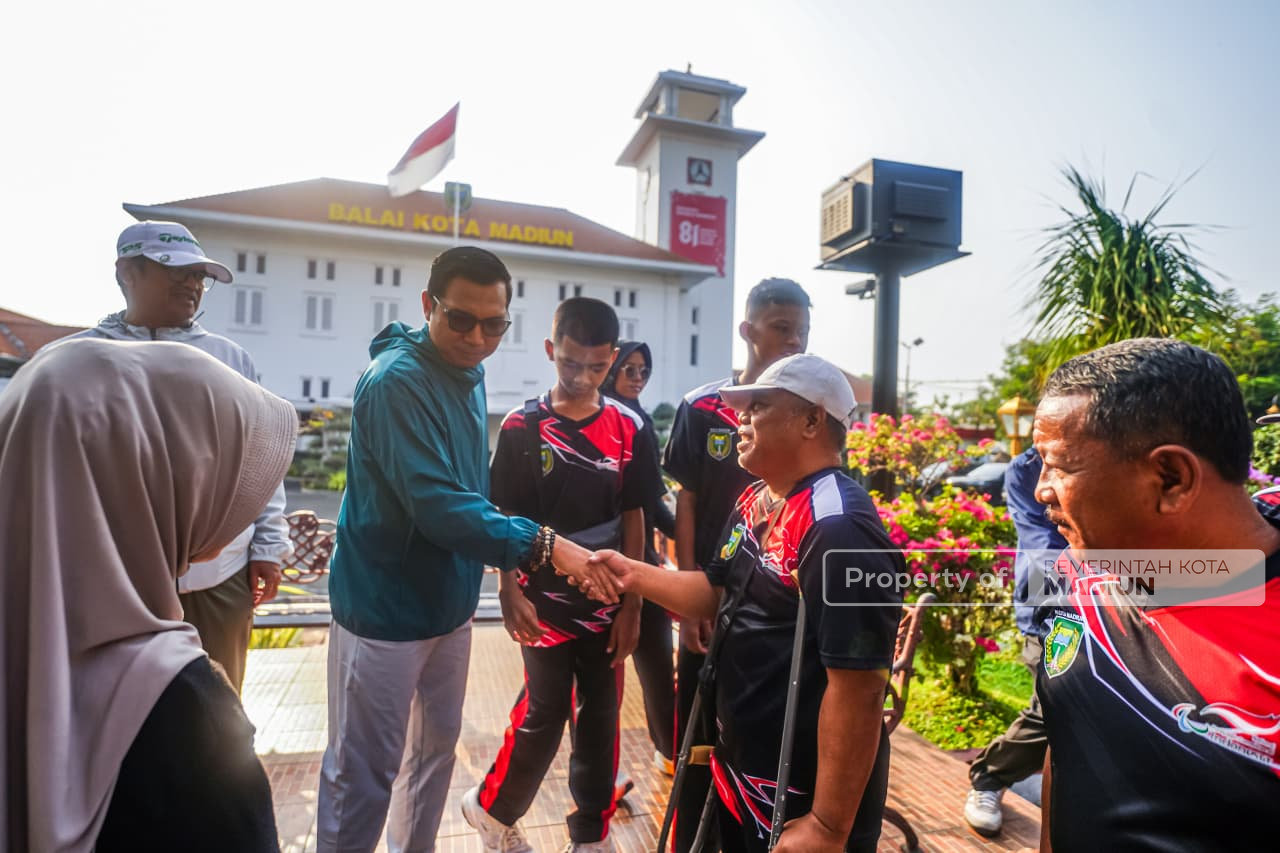 Berangkatkan Enam Atlet NPCI ke Keparprov Jatim, Plt Wali Kota Pastikan Pendampingan dan Kawal hingga Pertandingan Selesai
