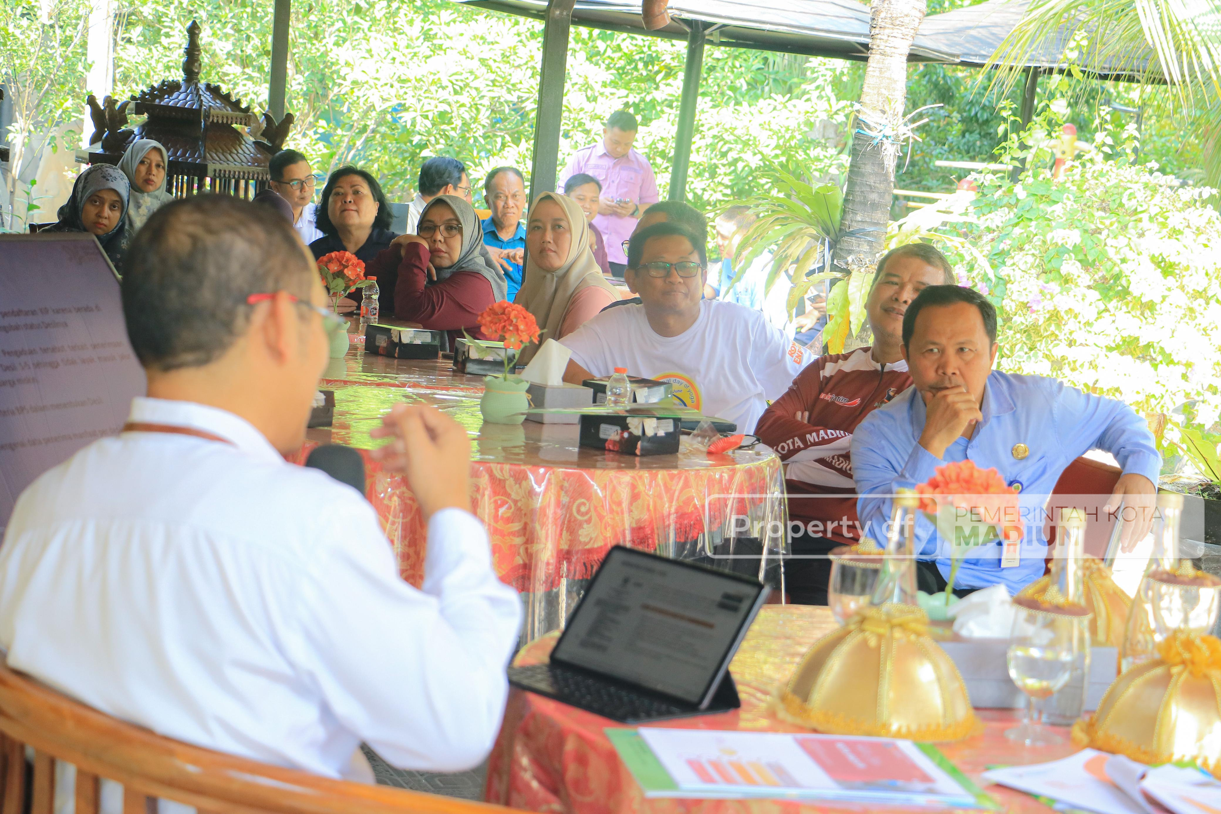 Pemkot Madiun Gelar Raker Bersama BPS, Tekankan Penguatan Ekonomi untuk Atasi Kemiskinan