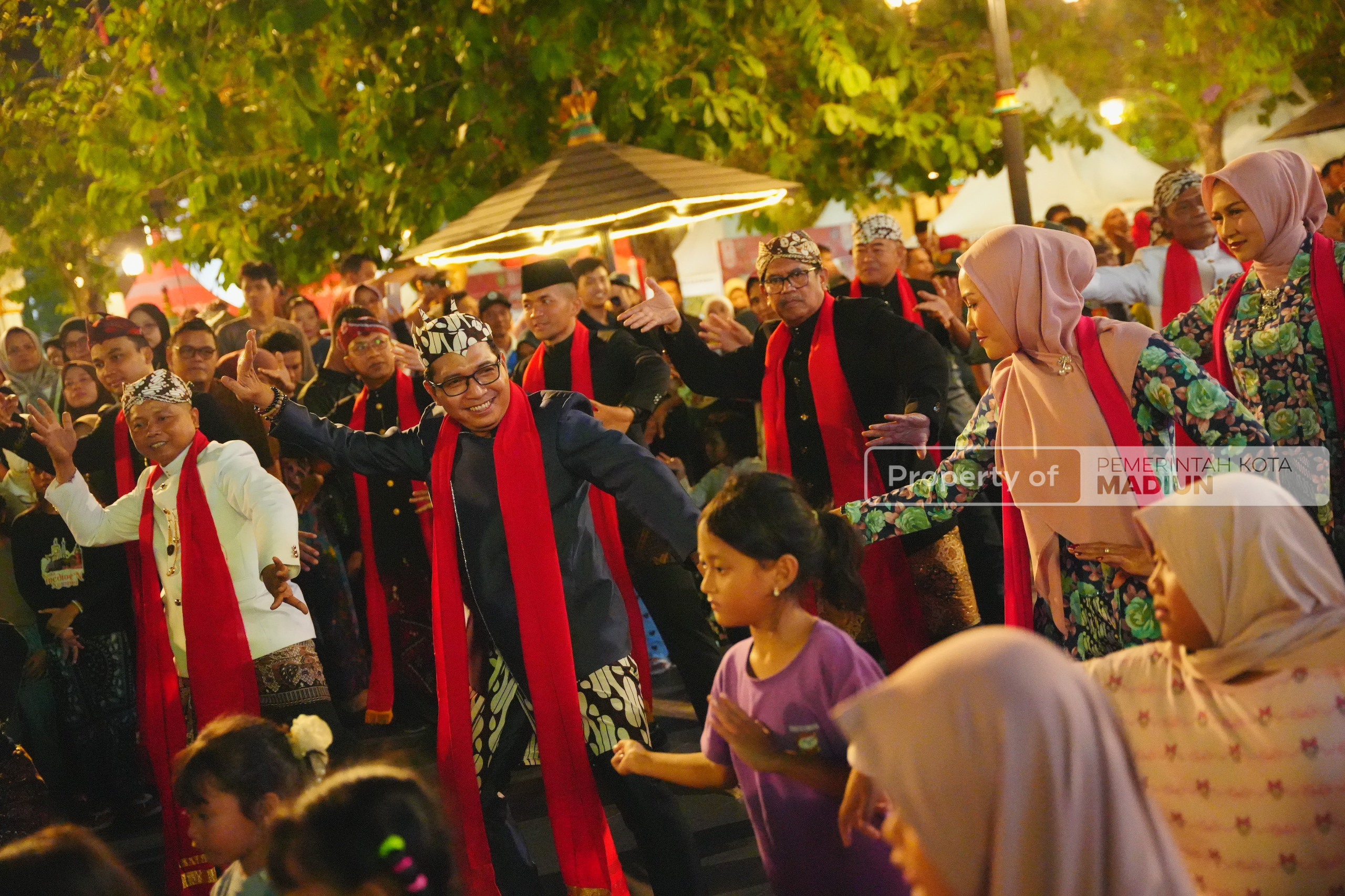 Madiun Menari Sukses Digelar, Plt Wali Kota: Kami Tidak Buat Acara, Kami Membangun Kebanggaan Warga