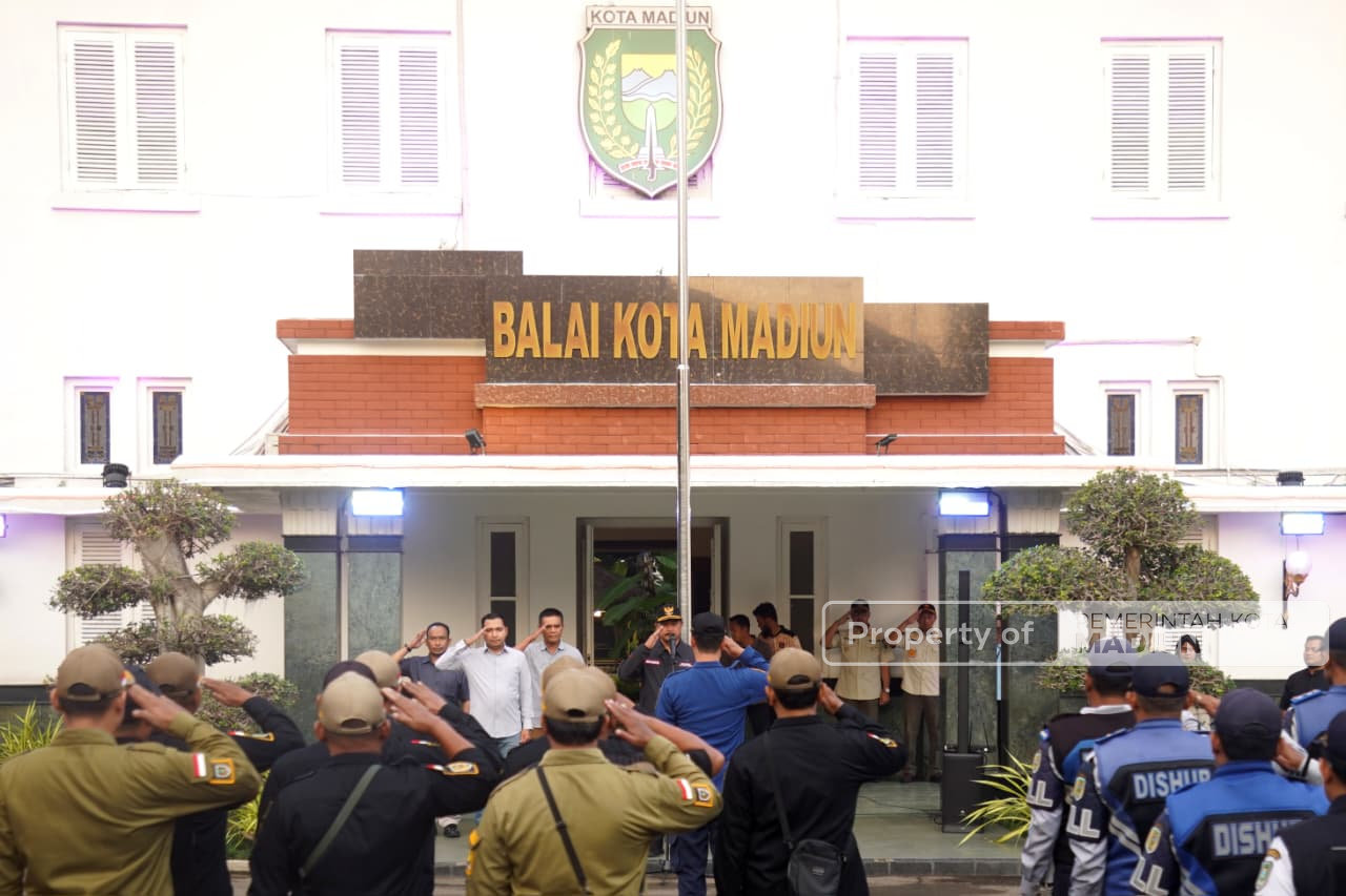Gelar Apel Pengamanan, Wali Kota Madiun Imbau Personel Jaga Kondusivitas