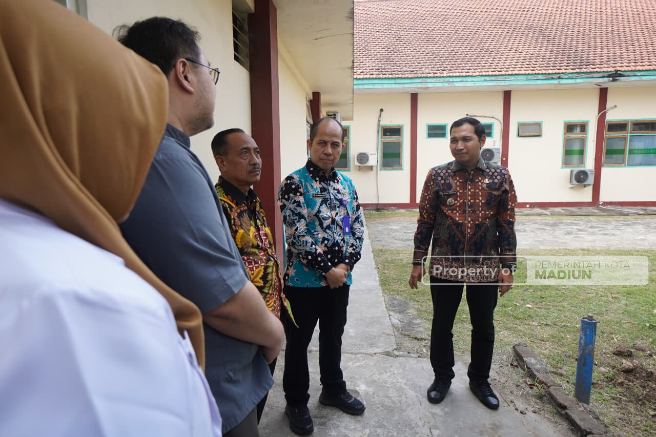 Plt Wali Kota Tinjau Layanan Hemodialisa RSUD Kota Madiun, Dorong Peningkatan Kualitas Pelayanan