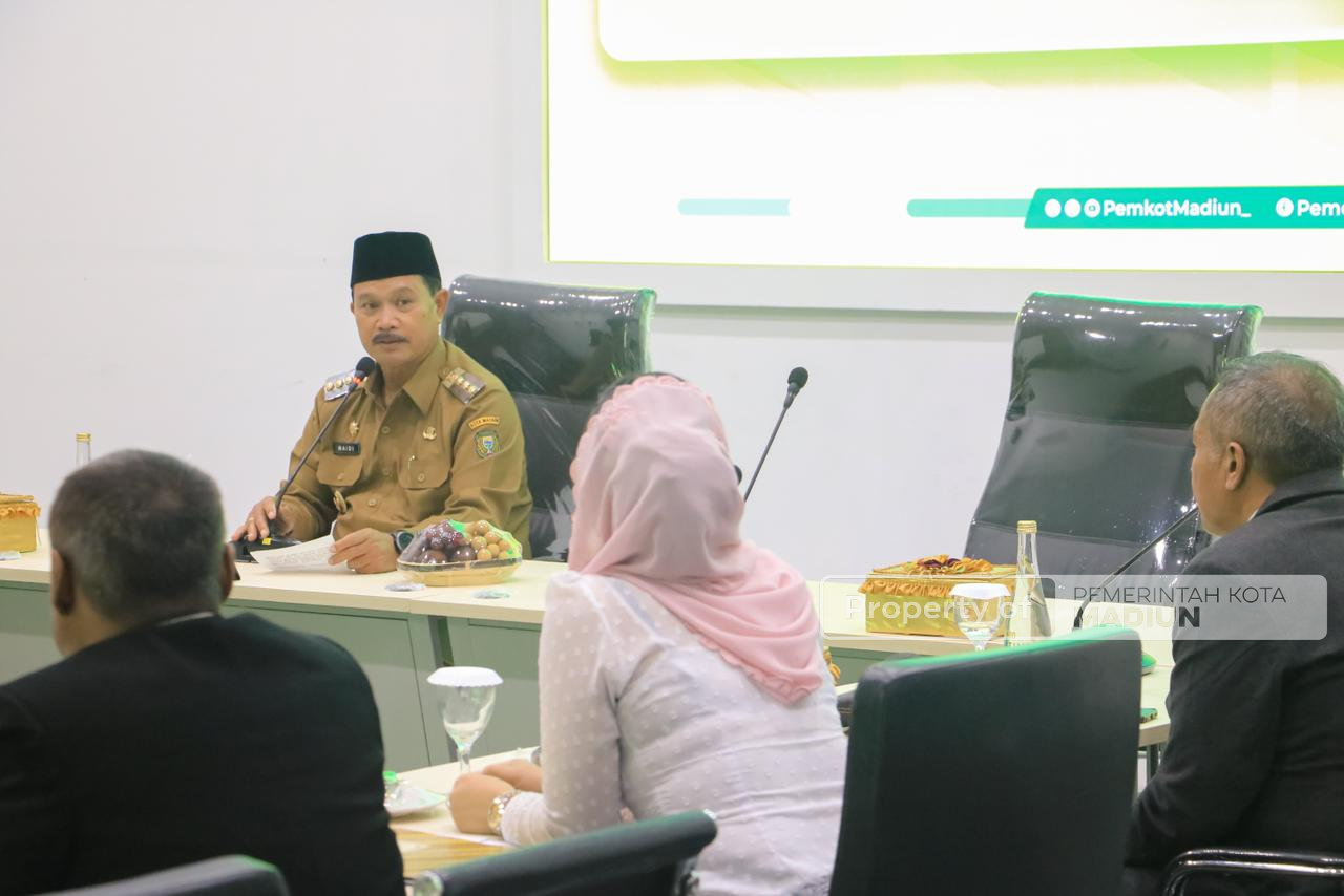 Hadiri Pelantikan Pengurus PBSI, Wali Kota Madiun Dorong Prestasi dan Pembinaan Berkelanjutan