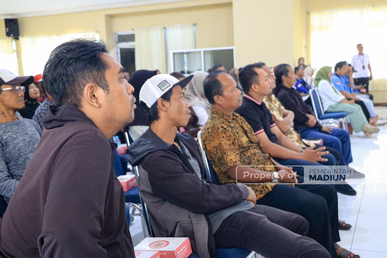 Lewat Pembinaan, Wali Kota Madiun Dorong PKL Naik Kelas