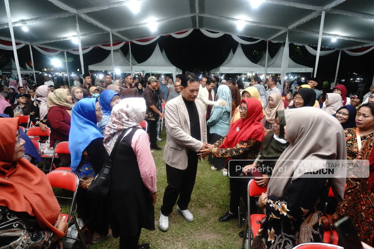 Giat WBR Berganti di Wilayah Taman, Wali Kota Sambangi Masyarakat di Lapangan Gulun