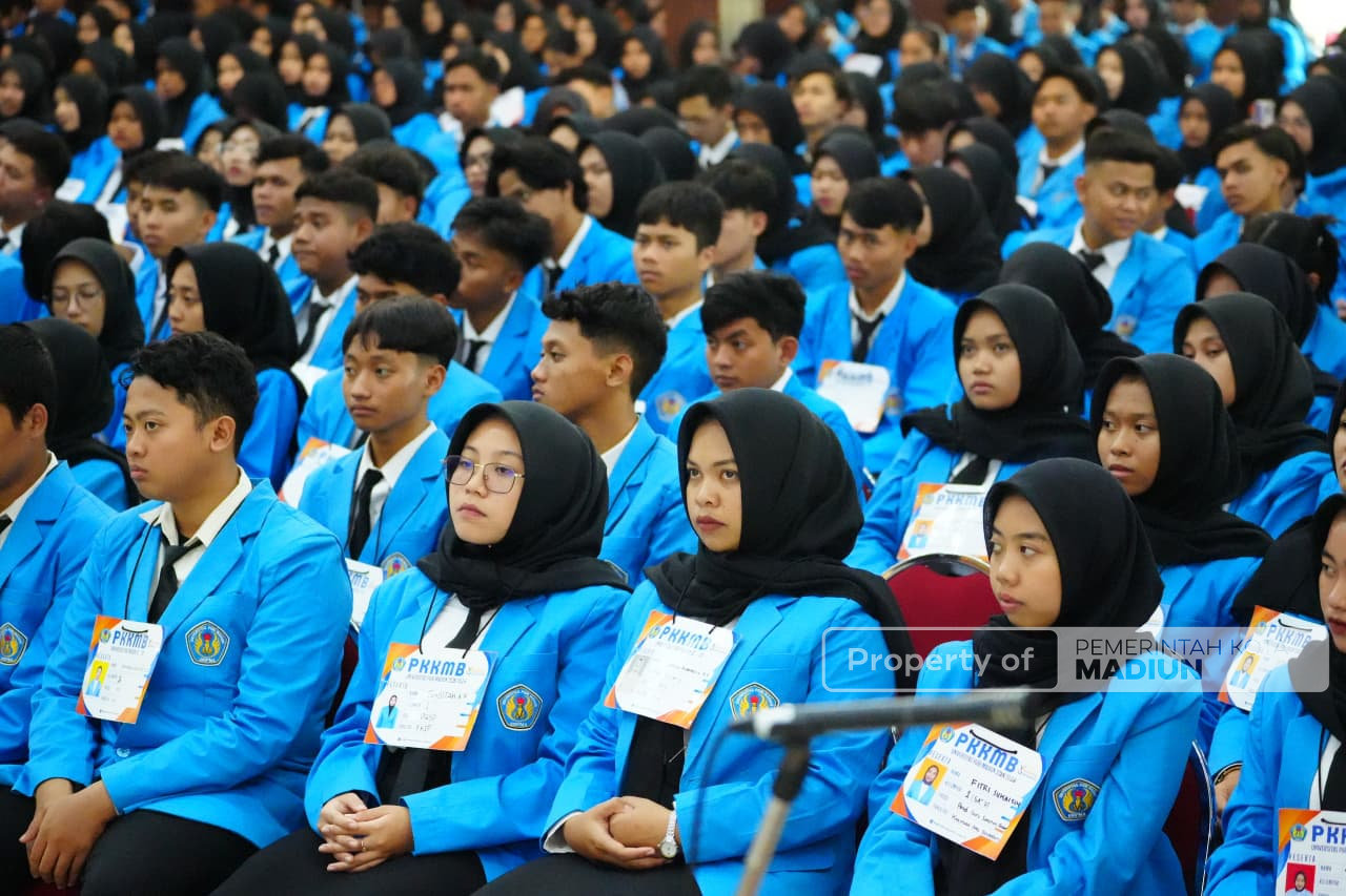 Beri Kuliah Umum di UNIPMA, Wali Kota Harap Mahasiswa Jadi Generasi Berilmu dan Pemimpin Masa Depan