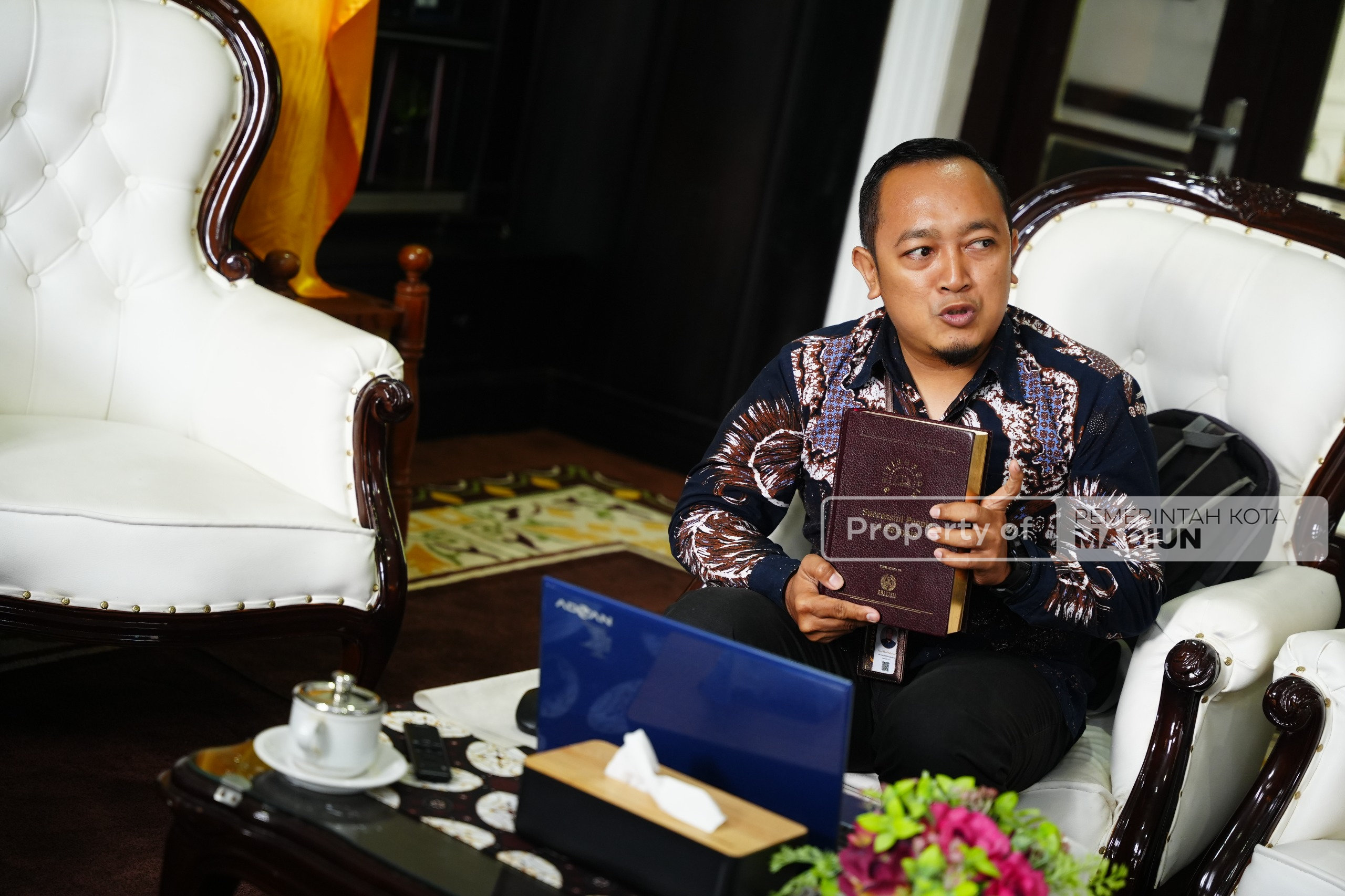 Masuk Ensiklopedia Tokoh Inspiratif, Kiprah Wali Kota Madiun Diakui Dunia