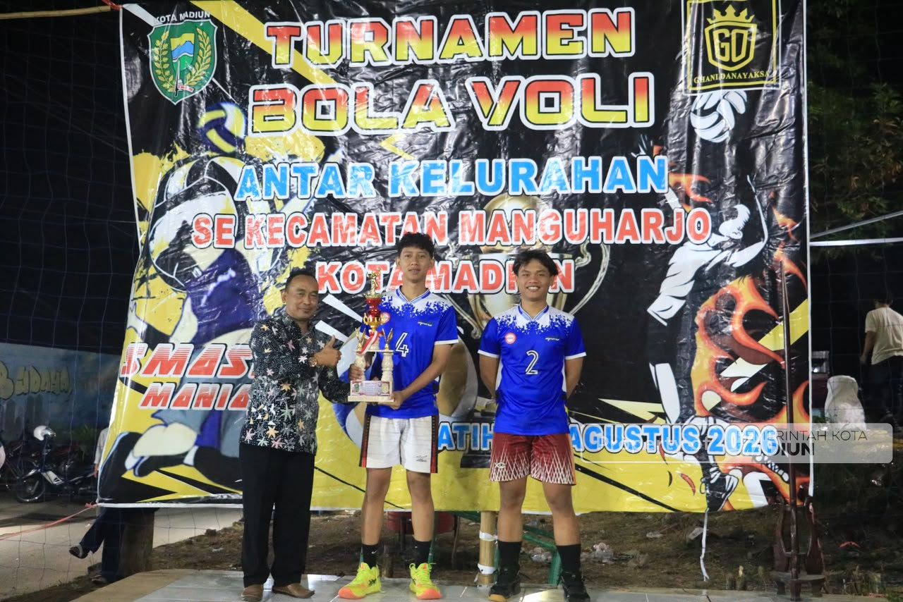 Turut Semarakkan HUT Kemerdekaan, Kecamatan Manguharjo Hadirkan Turnamen Bola Voli Antar Kelurahan