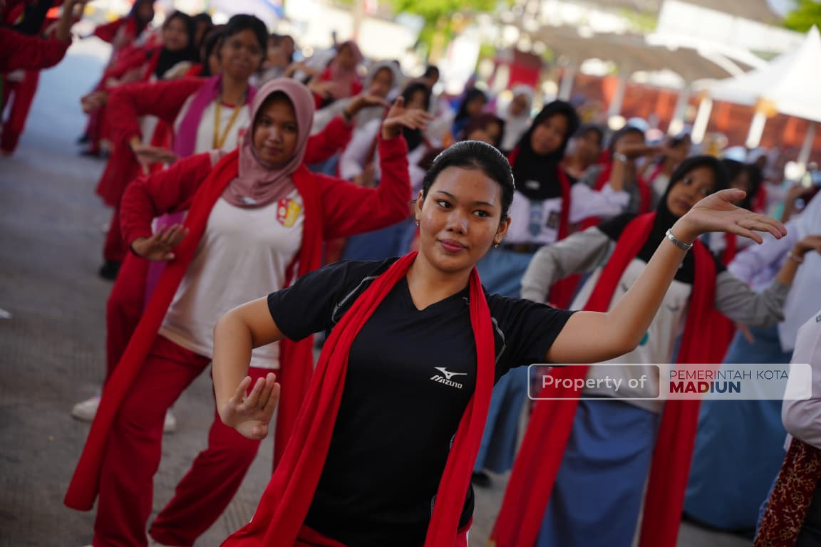 Apresiasi Semangat Peserta Madiun Menari, Plt Wali Kota: Persiapan Terus Berkembang