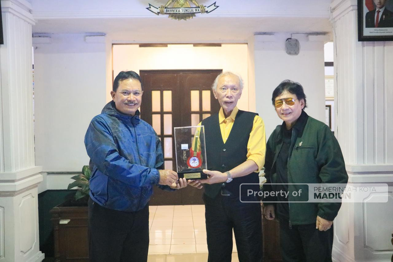 Wujudkan Tata Kelola Inovatif, Wali Kota Madiun Perkuat Sinergi Bersama Puluhan Profesor Unair