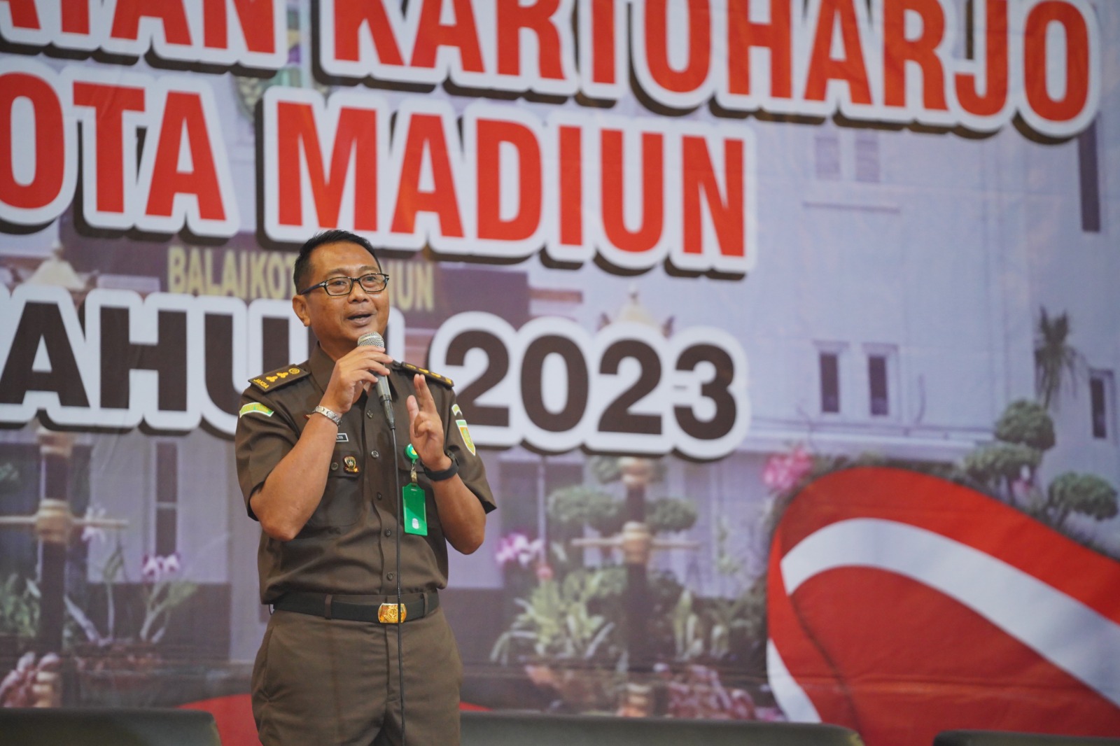 Beri Penyuluhan Hukum Terpadu, Wali Kota: Masyarakat Harus Melek Hukum