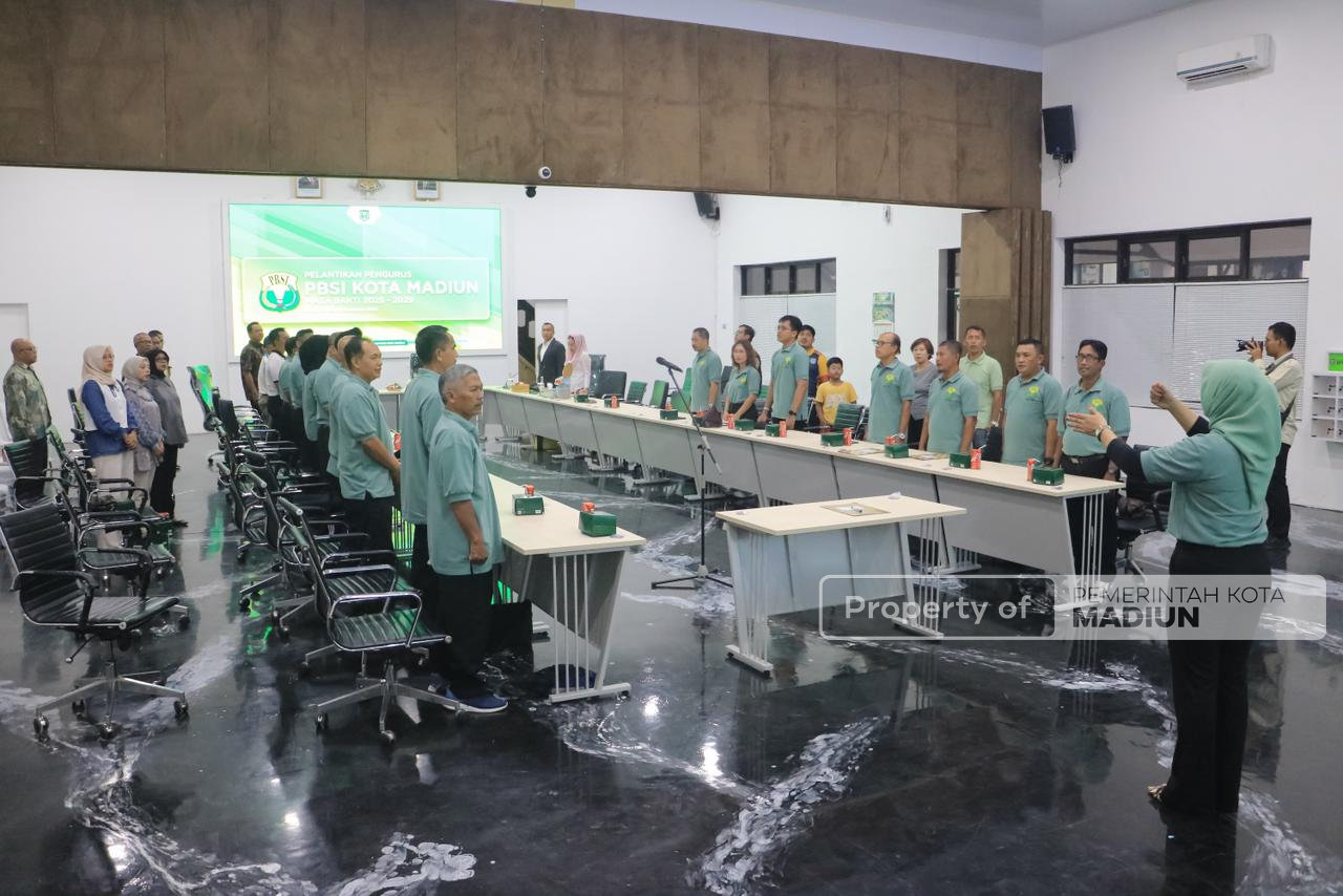 Hadiri Pelantikan Pengurus PBSI, Wali Kota Madiun Dorong Prestasi dan Pembinaan Berkelanjutan
