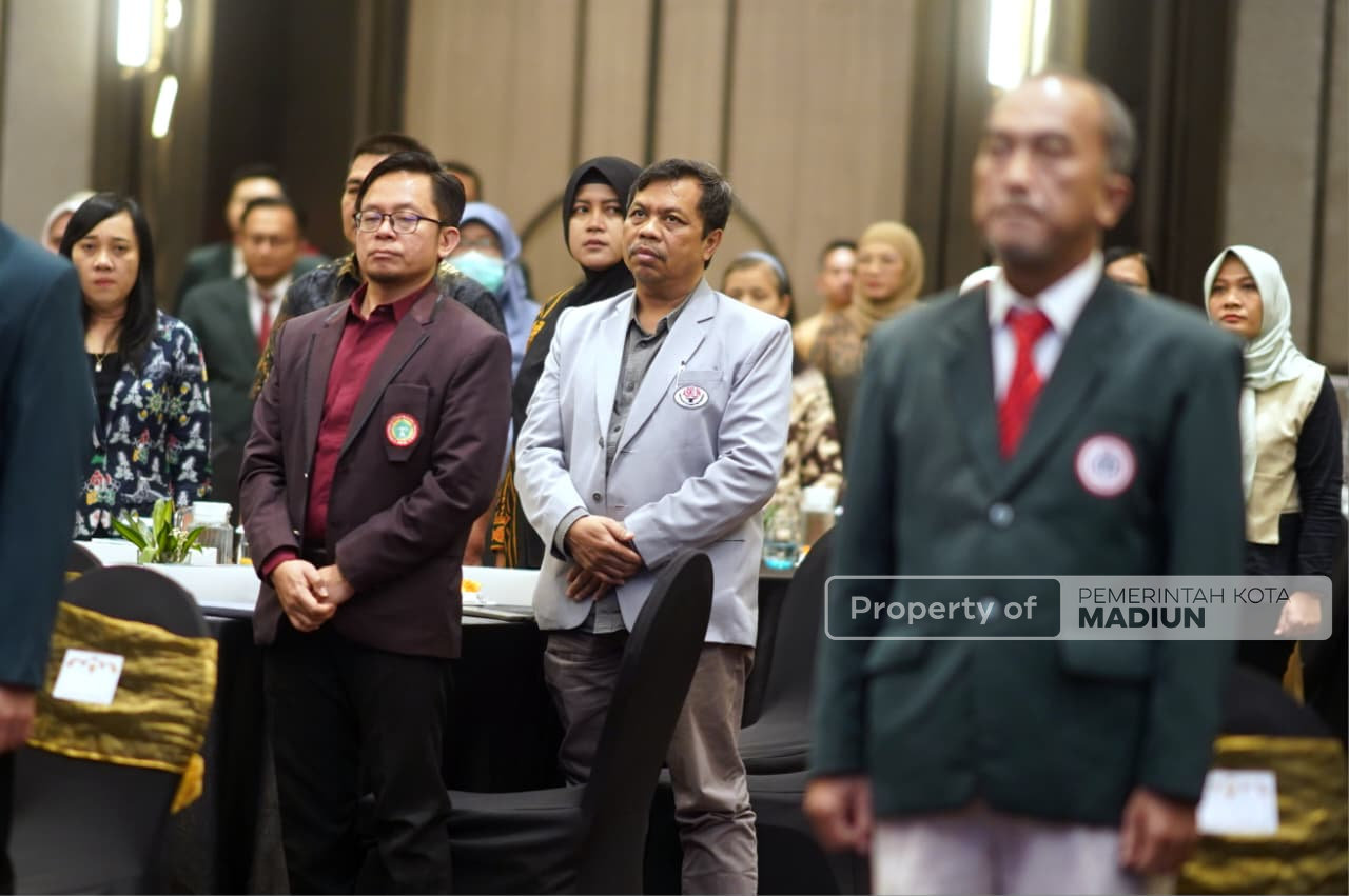 Hadiri Pelantikan Pengurus IDI Cabang Madiun, Dr. Maidi Tekankan Kolaborasi Wujudkan Kota Madiun Maju Mendunia