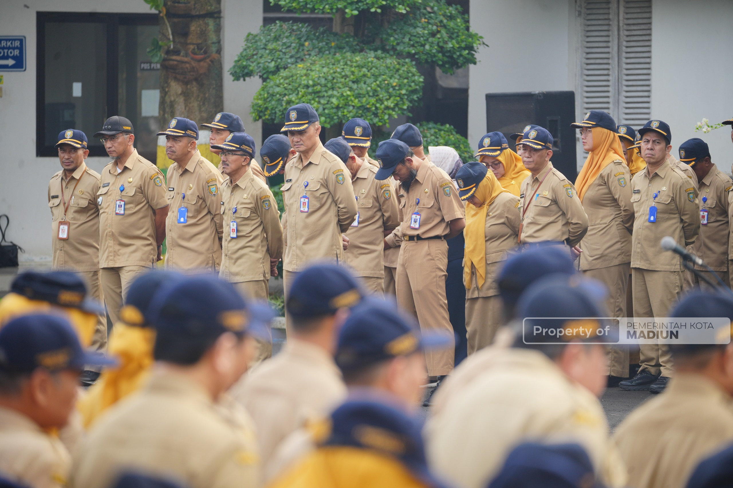 Pimpin Apel dan Serahkan SK CPNS, Sekda Madiun: ASN Harus BerAKHLAK