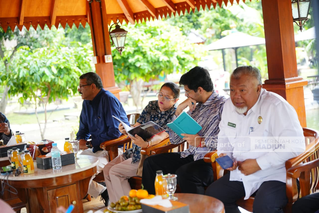 Wali Kota Madiun Terima Konsul Kehormatan India, Jajaki Kerja Sama Eco Valley Projek Ngrowo Bening