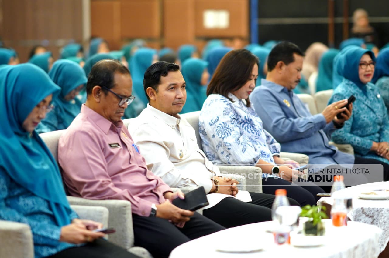 Penutupan Program CEMARA dan Beri Edukasi SEHATI, Wali Kota Tekankan Pentingnya Literasi Keuangan