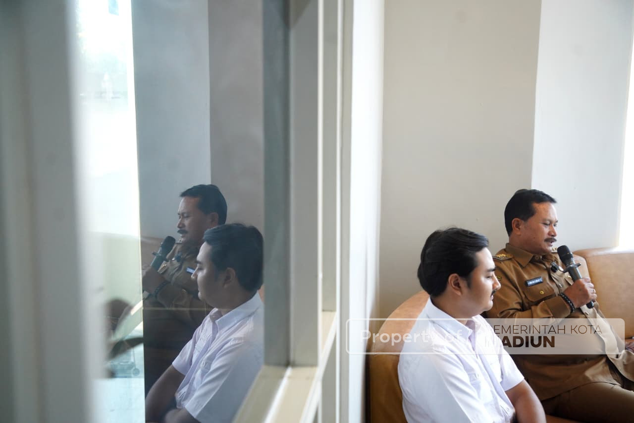 Jadi Narasumber di Radio Madya FM, Wali Kota Paparkan Strategi Menuju Madiun Mendunia