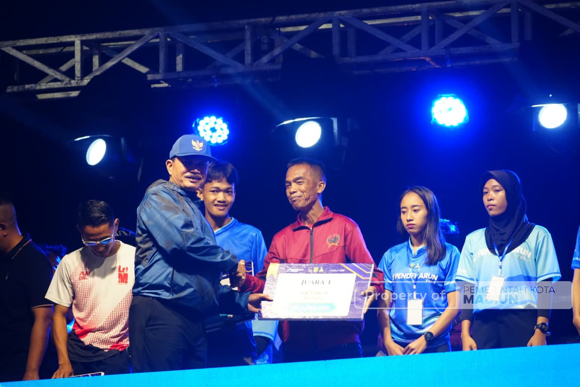 Lepas Ribuan Peserta PendekaRun 2025, Wali Kota Madiun tegaskan Perkuat Citra Kota Event dan Wisata