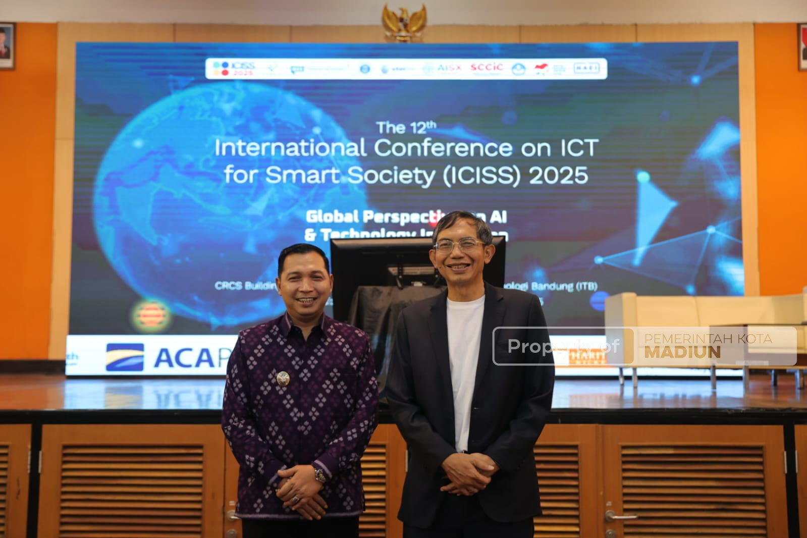 Hadiri Konferensi Internasional ICISS 2025, Wawali Sambut Baik Teknologi AI Untuk Pemerintahan