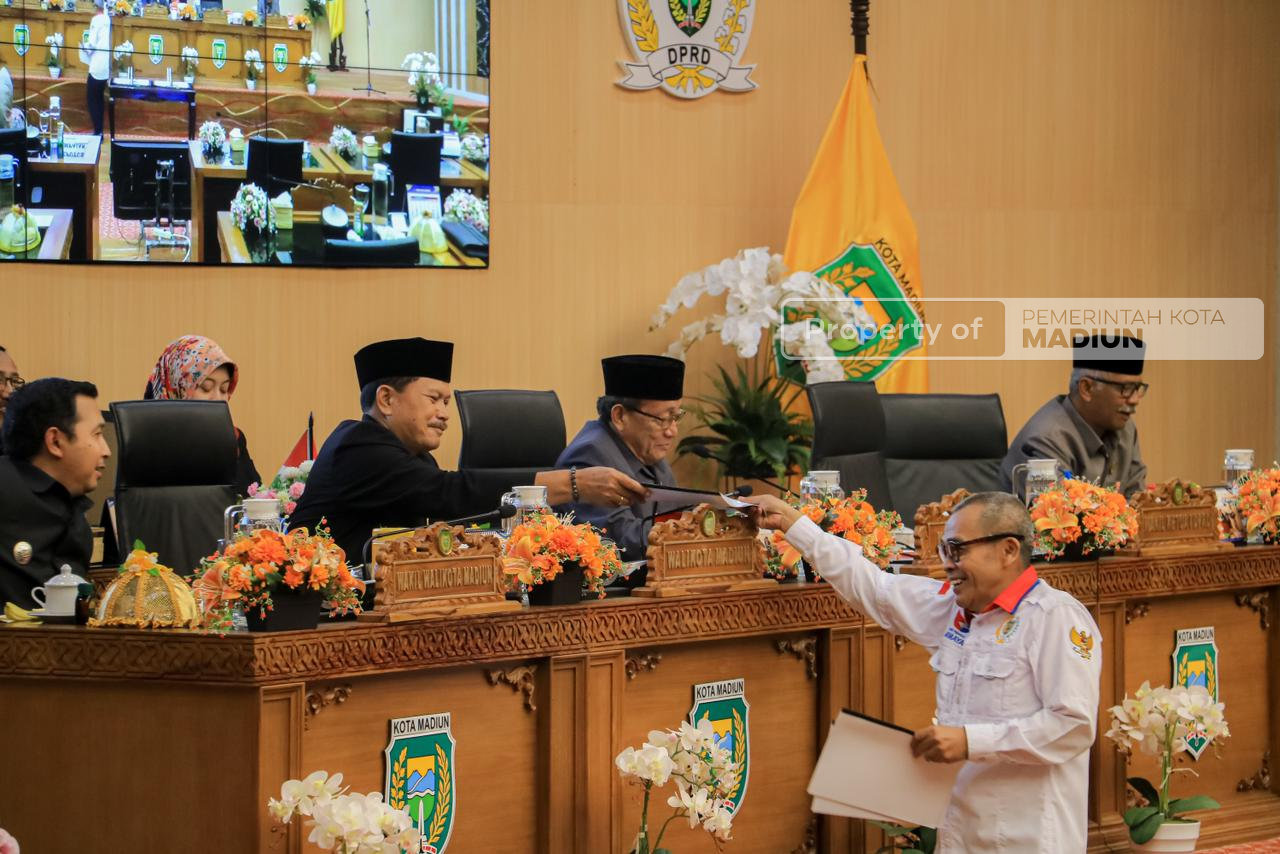 Resmi Digedok! Pemkot-DPRD Kota Madiun Sepakati Raperda APBD 2026