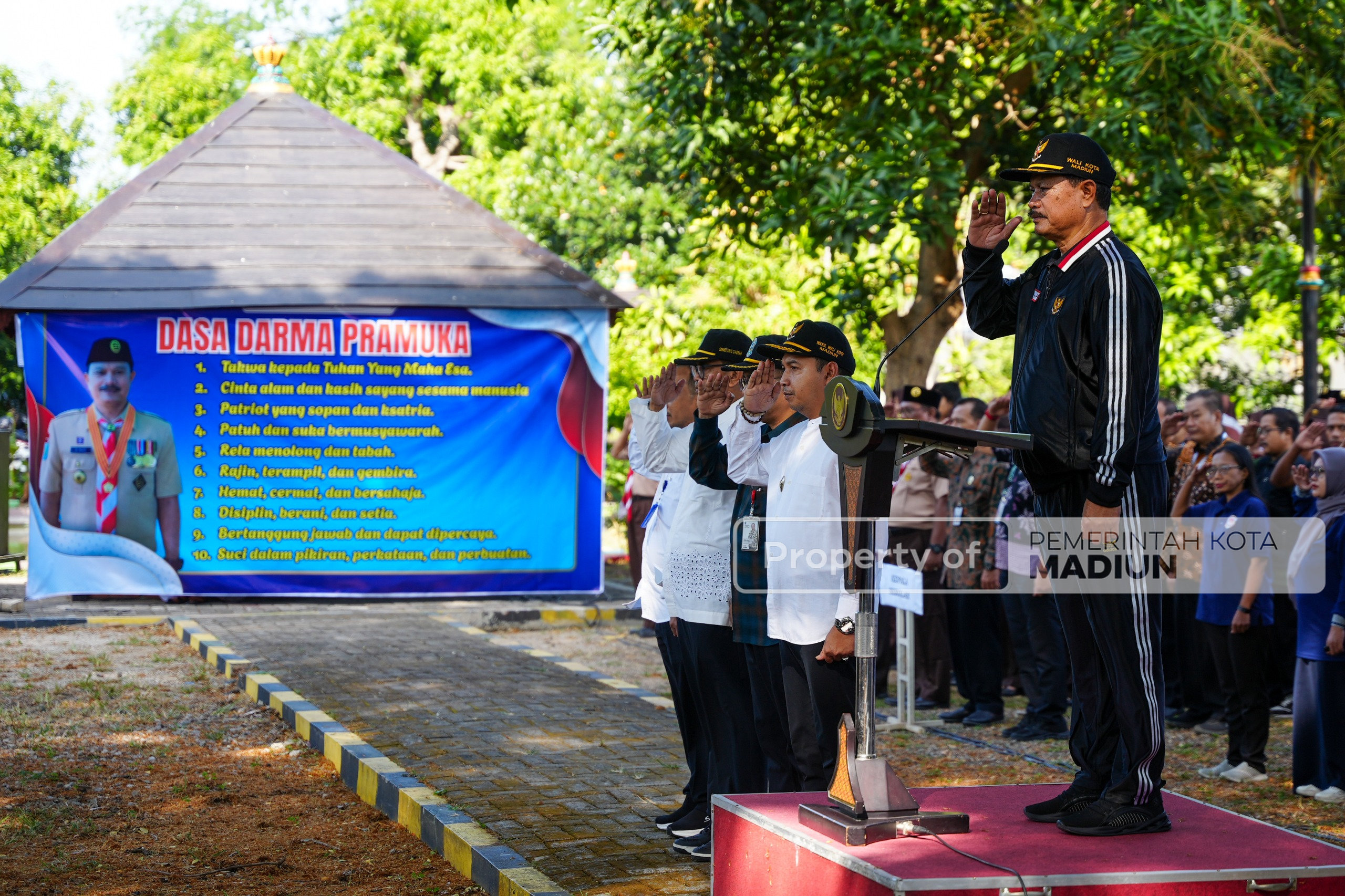 Tanamkan Nasionalisme dan Taat Hukum, Ratusan Siswa Dapat Pembinaan Karakter di Ngrowo Bening