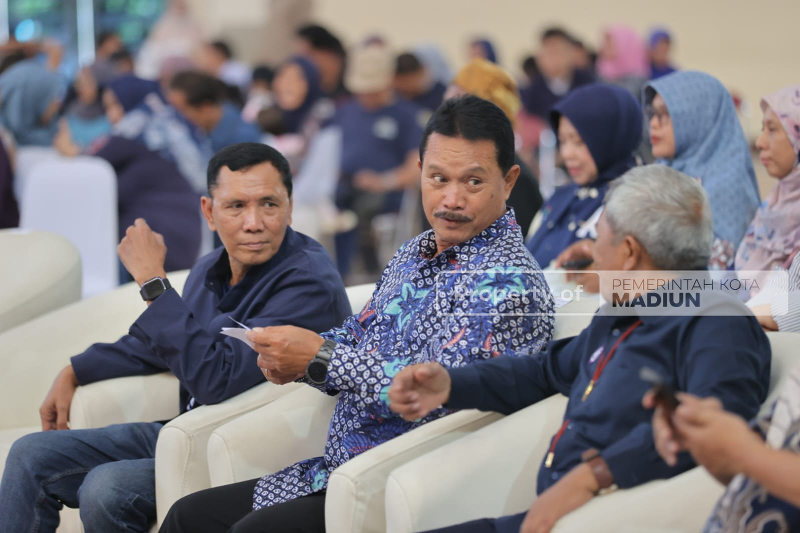 Kembali ke Almamater, Wali Kota Madiun Beri Motivasi di Temu Alumni Unipa Surabaya
