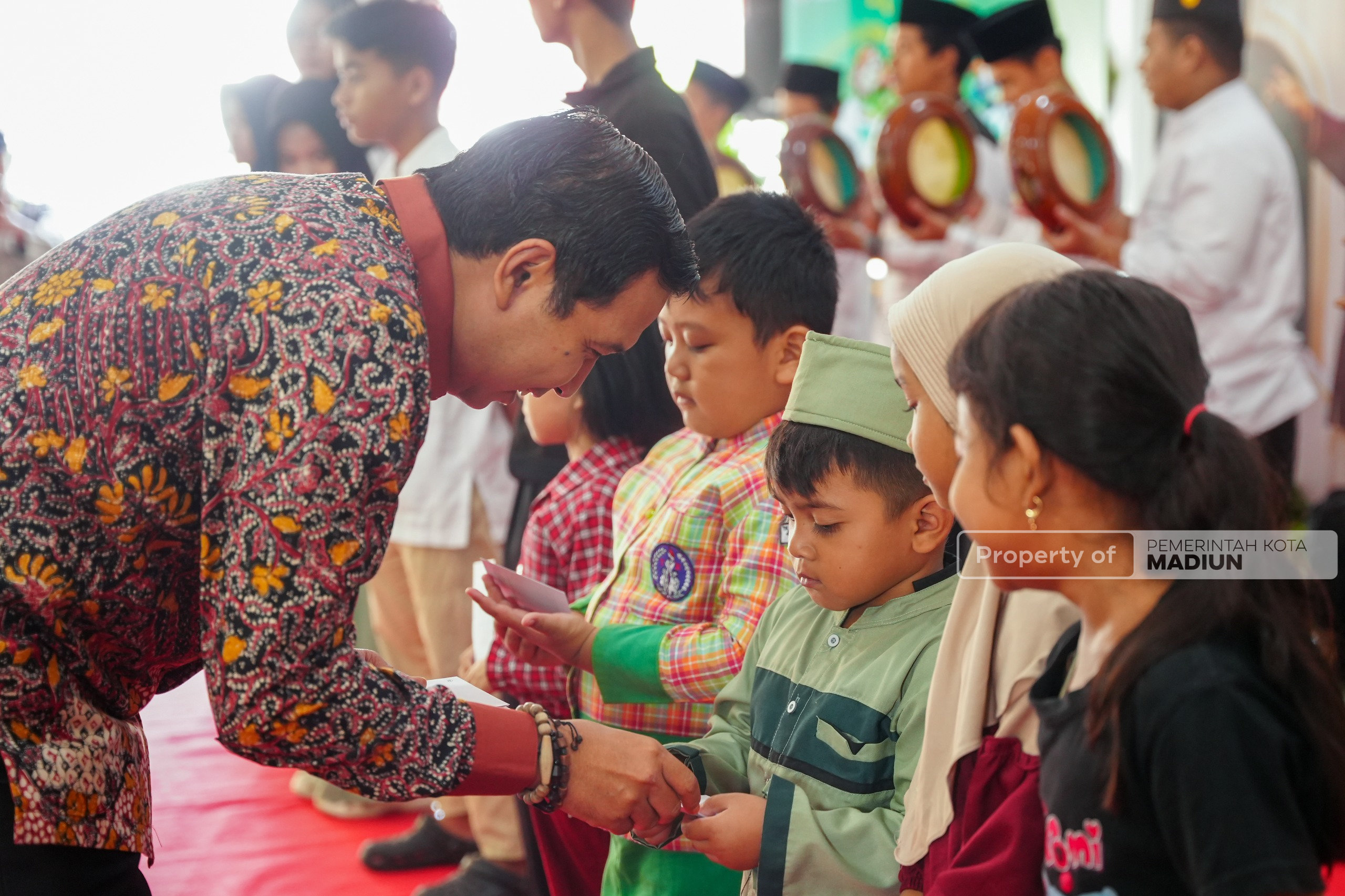 Madiun Khitanan Warnai HUT ke-108 Kota Madiun, 120 Anak Dapat Layanan Khitan Gratis