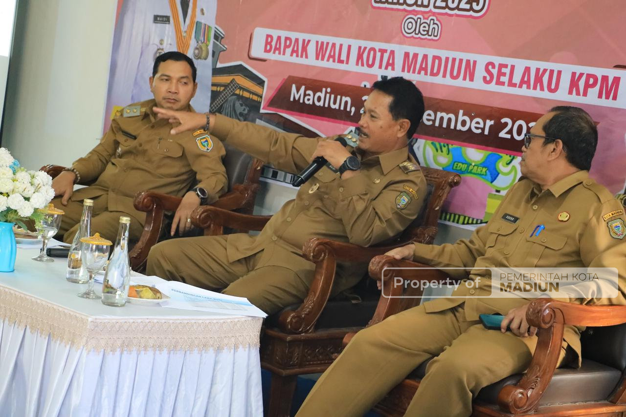 Pimpin Pembinaan Pegawai Perumda Aneka Usaha, Wali Kota Apresiasi Kinerja dan Komitmen Pegawai