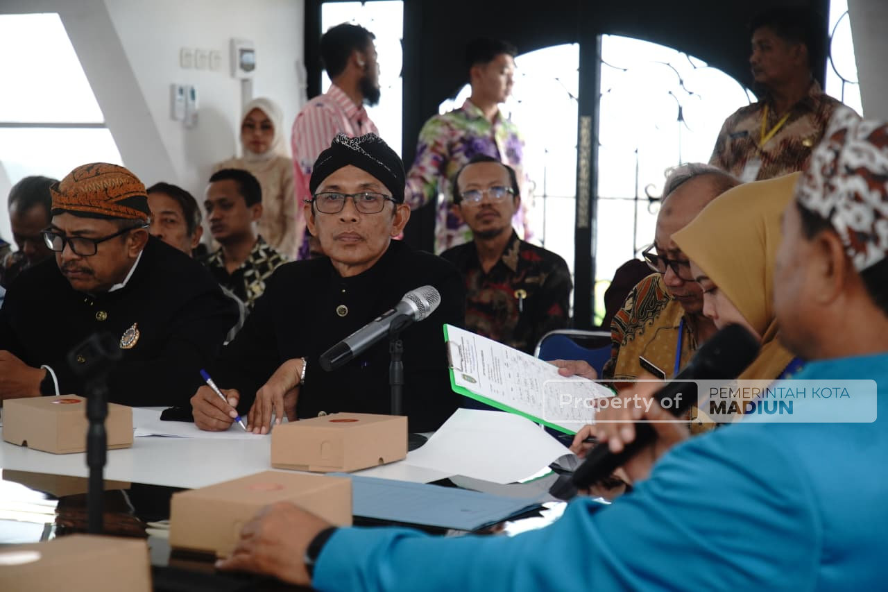Undang Pengembang Perumahan, Wali Kota Madiun Ajak Kelola Sampah dan Percepat Serah Terima PSU