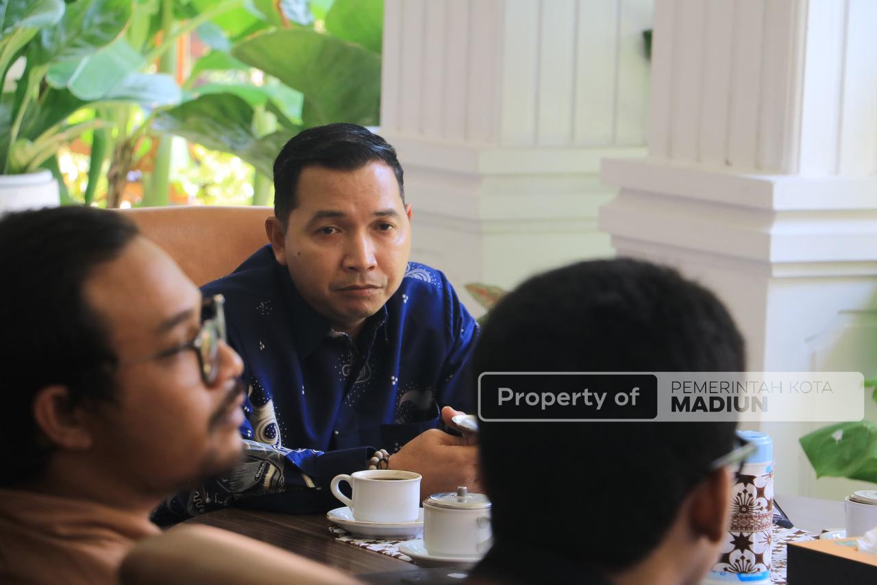 Terima Audiensi SMAN 6 Madiun, Wawali Beri Apresiasi Event Smasix Laskara Running